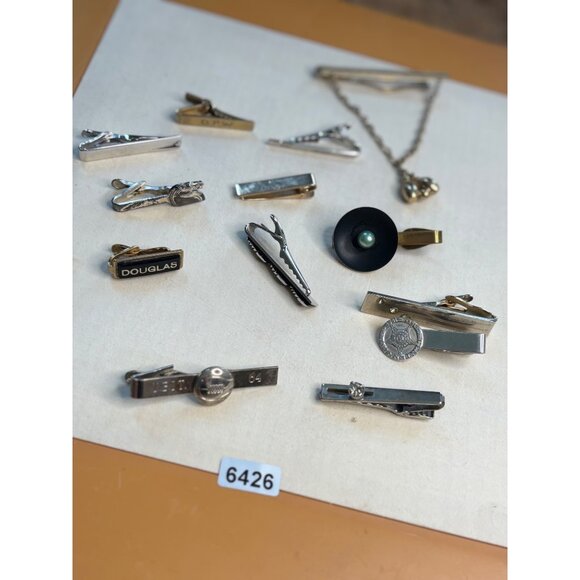Vintage Mens Tie Clips & Bars Assorted Styles Silver & Gold Tones Mixed Lot - Picture 1 of 8